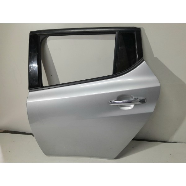 Porta Nissan Leaf Traseira Esquerda 2019/2023 Sem Acessórios Traseira Esquerdo Cinza