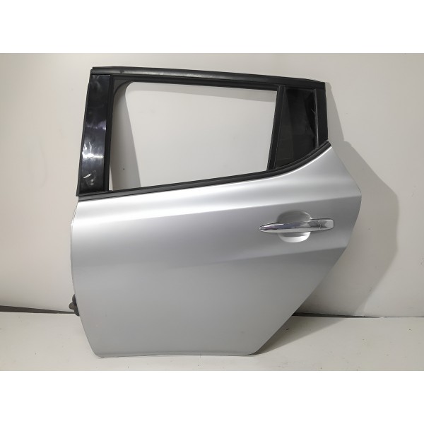 Porta Nissan Leaf Traseira Esquerda 2019/2023 Sem Acessórios Traseira Esquerdo Cinza