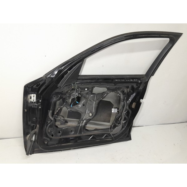 Porta Bmw 118 120 130 Dianteira Direita 2006 2007/2012 Orig Dianteira Direito Preto