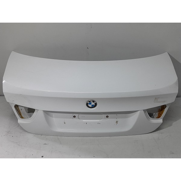 Tampa Traseira Bmw 320 2009/2012 Lisa Branco