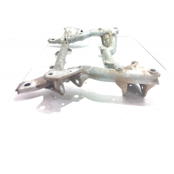 Agregado Mercedes C180 C200 Dianteiro 2008/2014 A2046281057