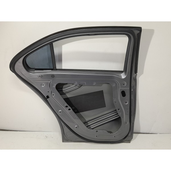 Porta Mercedes A35 Sedan Traseira Esquerda 2019/2025 Lisa Traseira Esquerdo Cinza-escuro