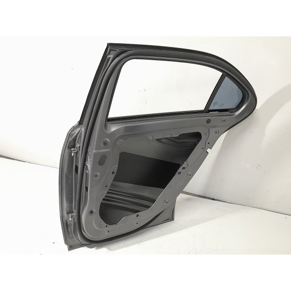 Porta Mercedes A35 Amg Sedan Traseira Direita 2019/2025 Traseira Direito Cinza-escuro