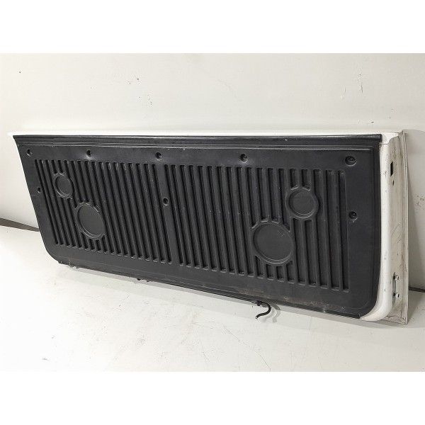 Tampa Traseira Amarok 2011/2023 Lisa Branco