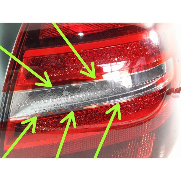 Lanterna Mercedes Gla 200 250 Dir 2018/2020 A1569068400 Det Direito/passageiro