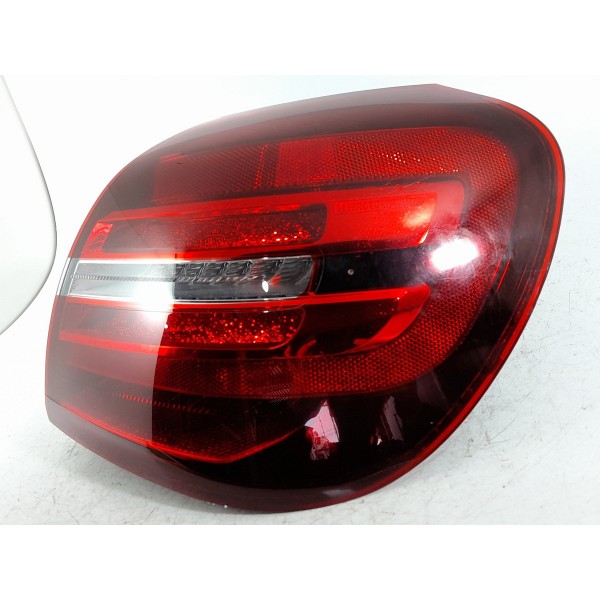 Lanterna Mercedes Gla 200 250 Dir 2018/2020 A1569068400 Det Direito/passageiro
