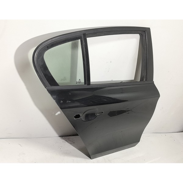 Porta Bmw 118 120 130 Traseira Direita 2006 2007/2012 Orig Traseira Direito Preto
