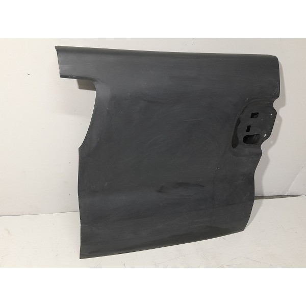 Tampa Traseira Fiat Toro Esquerda 2016/2025 Lisa Preto