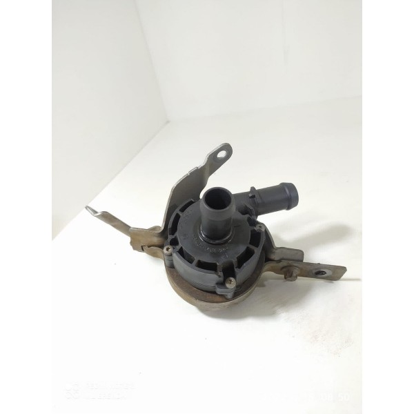 Bomba Água Auxiliar Mercedes Gla200 2015/2019 A0005000686