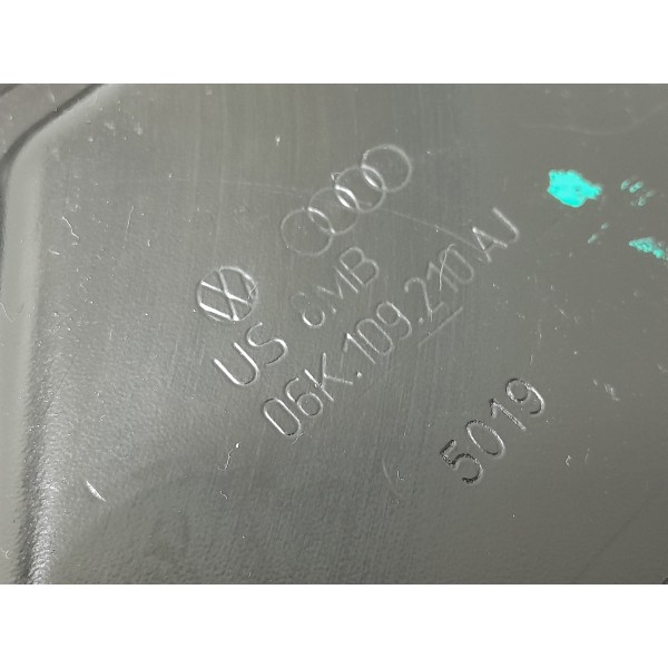 Tampa Frontal Motor Audi Q5 A3 A4 Q3 13/22 06k109210aj