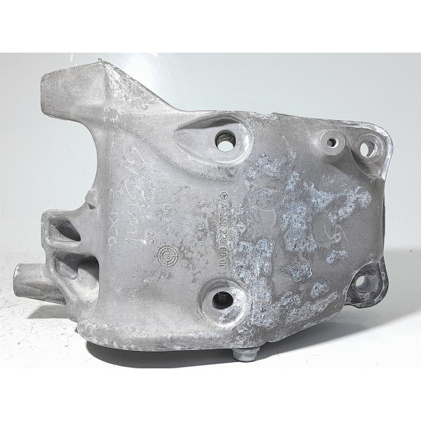 Suporte Semi Eixo Mercedes A35 Cla250 Dir 18/24 A2602230000