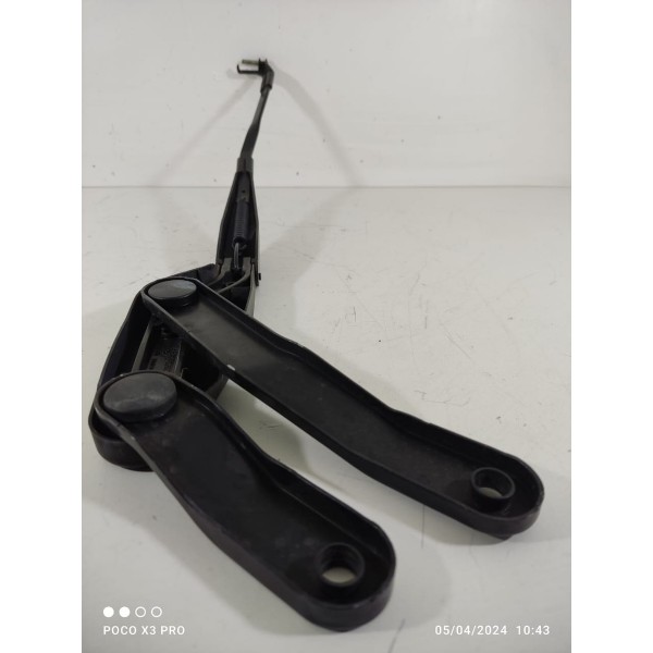 Braco Limpador Mercedes C180 C200 Dir 2008/2014 3392125813 Direito