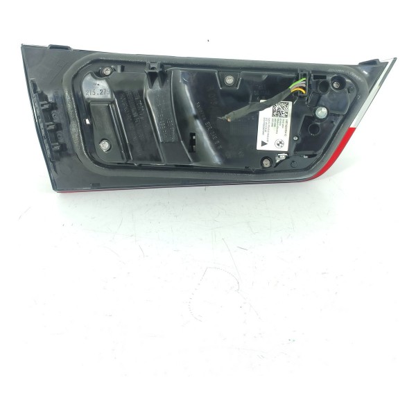 Lanterna Bmw 320 330 Direita Tampa 2019/2023 H8742045410 Direito/passageiro Vermelho