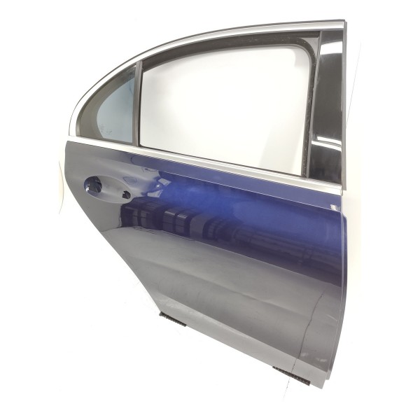 Porta Traseira Dir Mercedes Benz C200 C300  2022/2025 Det Traseira Direito Creme