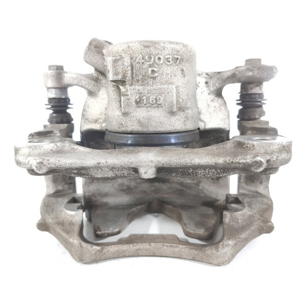 Pinca  Dianteira Direita Bmw 320 330 G20 2019/2025