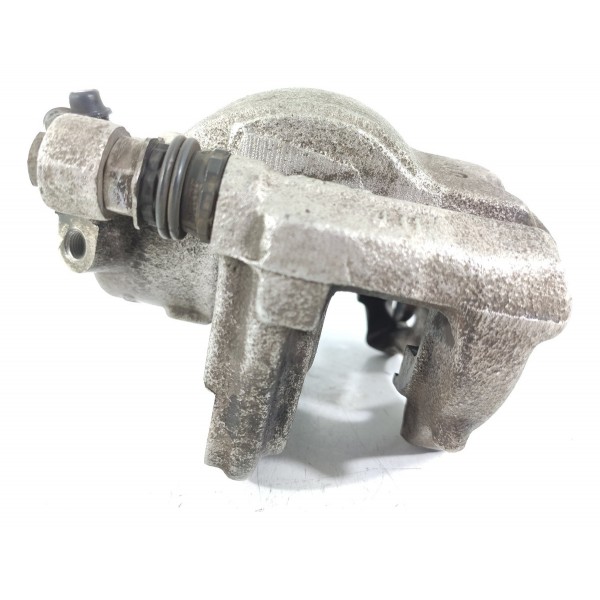 Pinca Dianteira Esquerda Bmw 320 330 G20 2019/2025