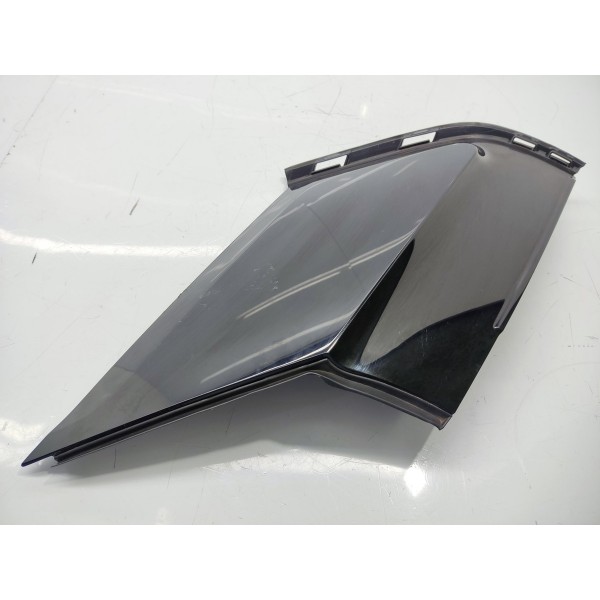 Moldura Vidro Traseiro Evoque Dir 2012/2018 Bj3229148af