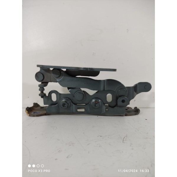 Dobradica Braco Capo Mercedes C180 C200 08/2014 A2048800728