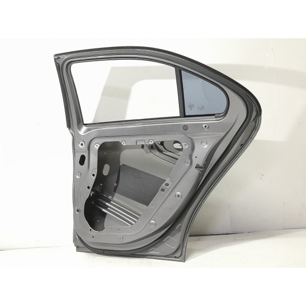 Porta Mercedes A35 Amg Sedan Traseira Direita 2019/2025 Traseira Direito Cinza-escuro