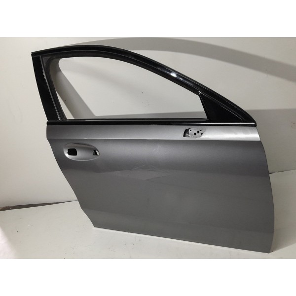 Porta Mercedes A35 A200 A250 Dianteira Direit 2019/2025 Lisa Dianteira Direito Cinza-escuro