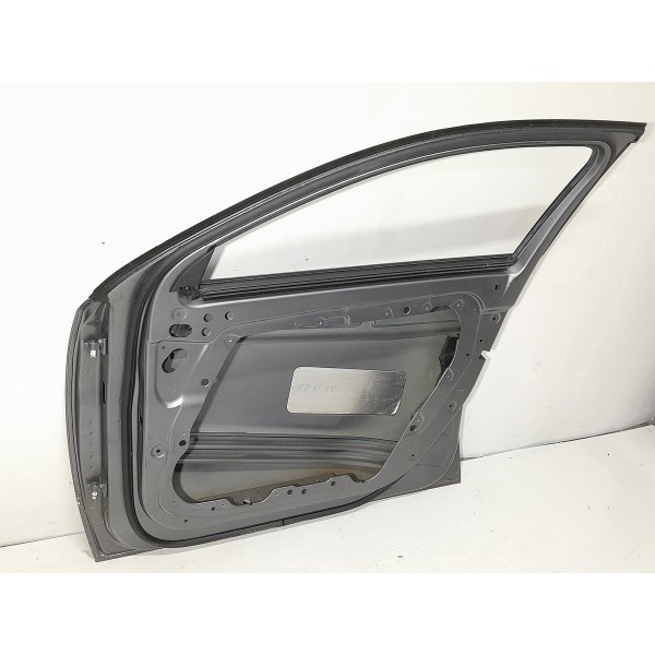 Porta Mercedes A35 A200 A250 Dianteira Direit 2019/2025 Lisa Dianteira Direito Cinza-escuro