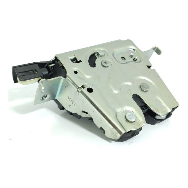 Fechadura Mercedes C200 C300 Tampa Tr 2022/2025