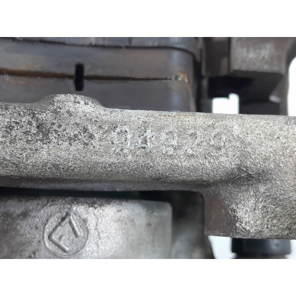 Pinca Freio Toyota Corolla Traseira Direita 2015/2018