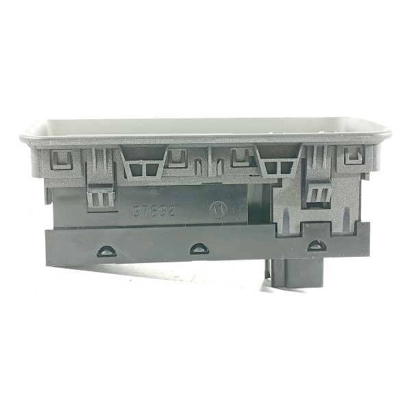 Botao Porta Malas Evoque 2012/2019 Bj3211654ab