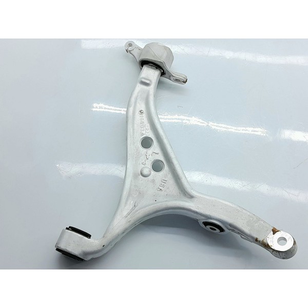 Bandeja Inferior Mercedes Ml350 3.5 Dianteira Esq 2012/2015