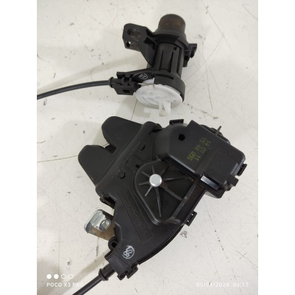 Fechadura Tampa Trasseira Mercedes C180 08/14 A2047500185