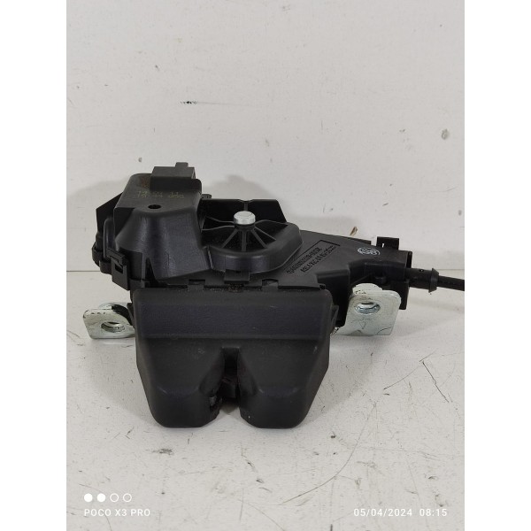 Fechadura Tampa Trasseira Mercedes C180 08/14 A2047500185