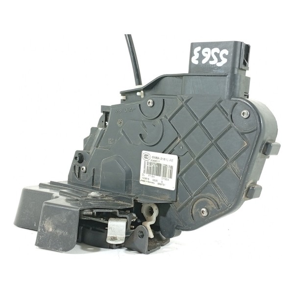 Fechadura Evoque Dianteira Direita 2012/2018 6w8a21812ae