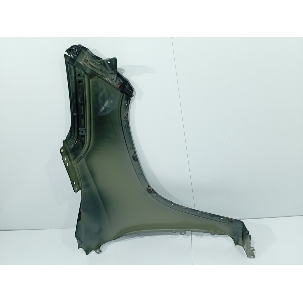 Paralama Toyota Hilux Esquerdo 2016/2020