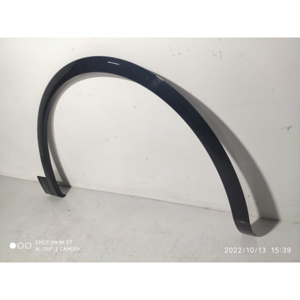 Moldura Paralama Audi Q5 Direita 2017/2023 8p0601027 Preto