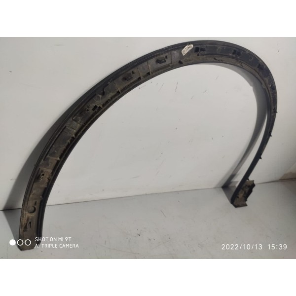 Moldura Paralama Audi Q5 Direita 2017/2023 8p0601027 Preto