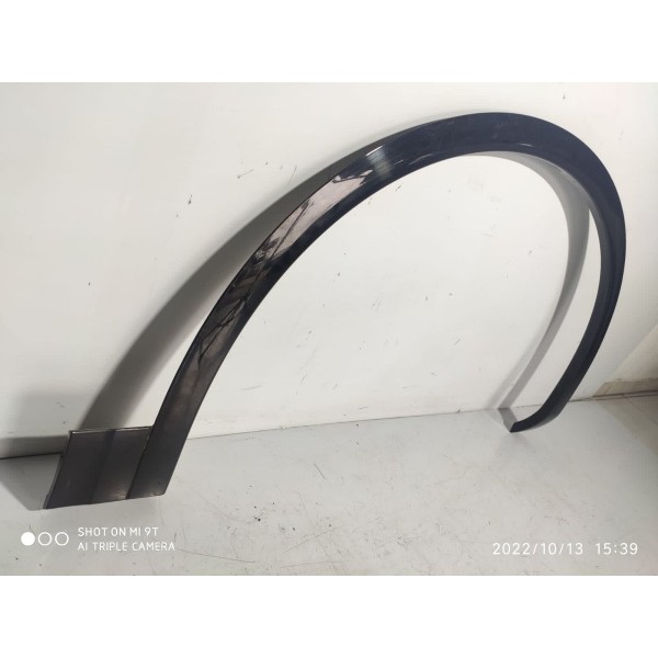 Moldura Paralama Audi Q5 Direita 2017/2023 8p0601027 Preto