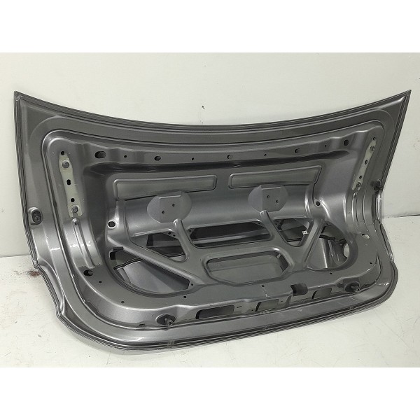 Tampa Traseira Mercedes A35 Sedan 2019/2025 Cinza-escuro