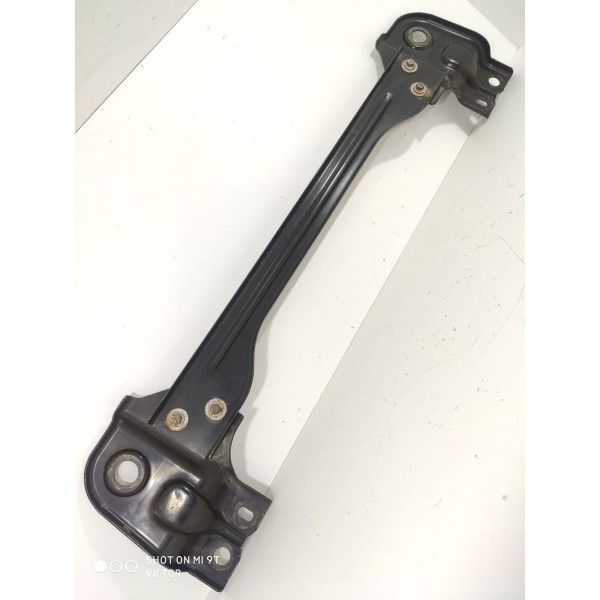 Suporte Travessa Radiador Discovery Sport 2014/2019 Bj325401