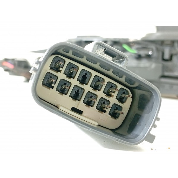 Macaneta Externa Evoque Dianteira Esq 2019/2023 K8d222401ad Azul Dianteira