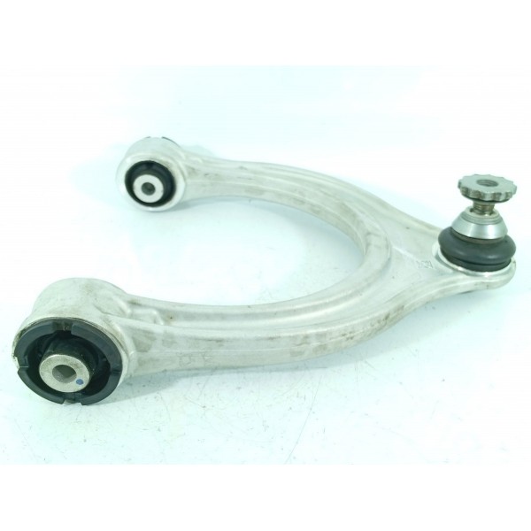 Bandeja Balanca Mercedes C200 C300 W206 Esquerda 2022/2025