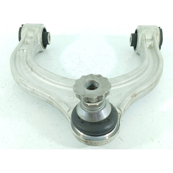 Bandeja Balanca Mercedes C200 C300 W206 Direita 2022/2025