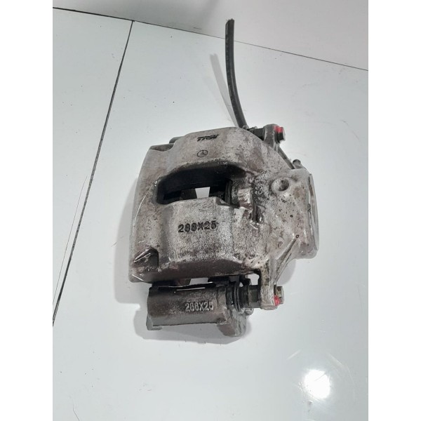 Pinça Mercedes C180 C200 Dianteiro Esquerda 2008 2011 2014