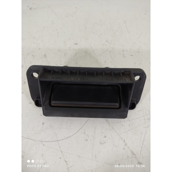 Macaneta Yampa Traseira Merced C180 200 08/14 A2047500293