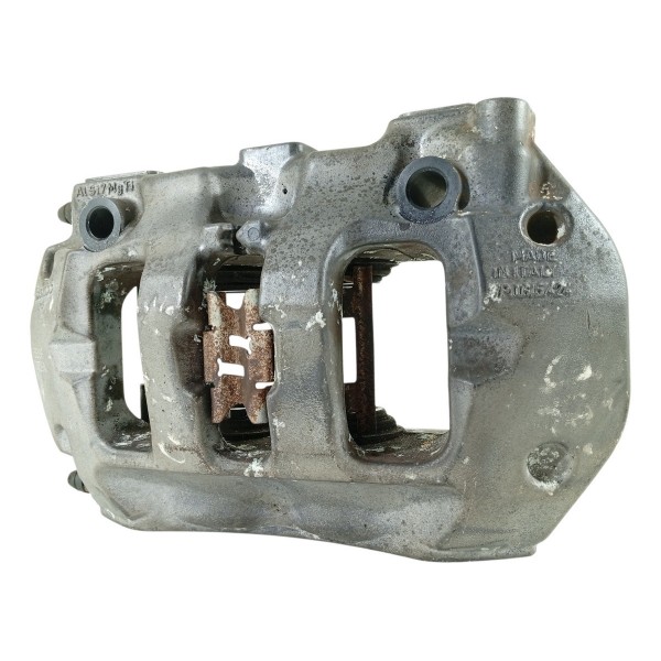 Pinca Porsche Cayenne Dianteira Direita 2009/2018 7p0615424