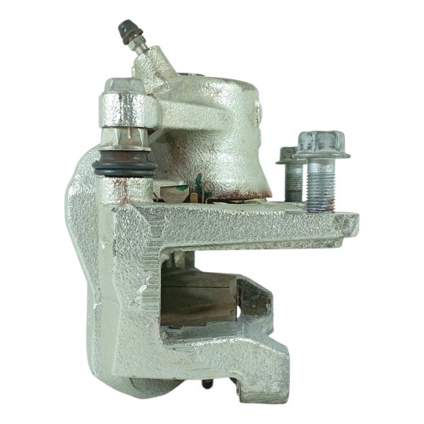 Pinca Corolla Cross Dianteira Esquerda 2020/2025