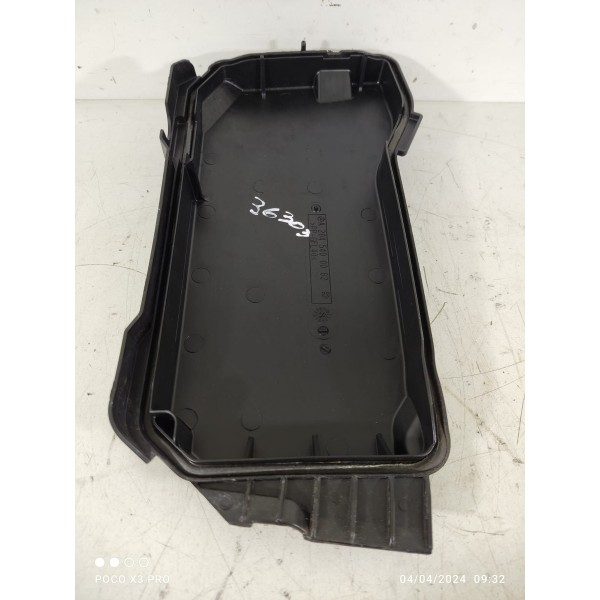 Tampa Caixa Fusiveis Mercedes C180 C200 08/2014 A2045400082