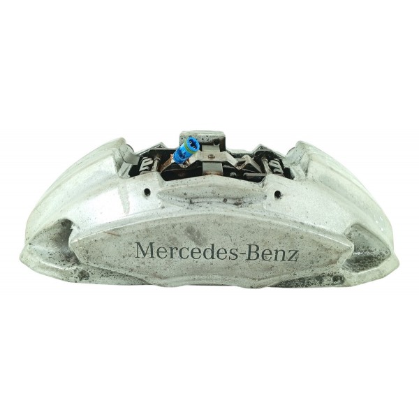 Pinca Freio Mercedes C200 C250 Dianteira Dir 2015/2021