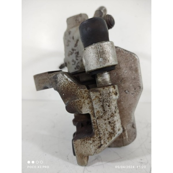 Pinca Freio Mercedes C180 C200 Traseira Esquerda 2008/2014