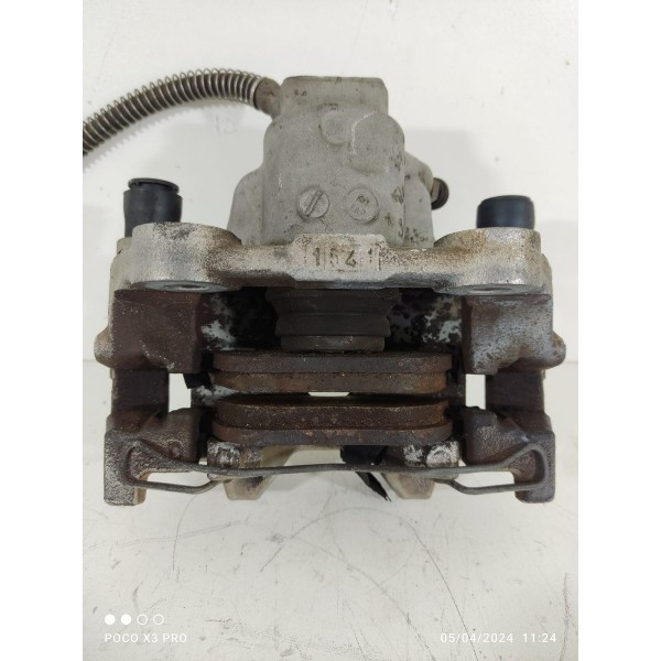 Pinca Freio Mercedes C180 C200 Traseira Esquerda 2008/2014