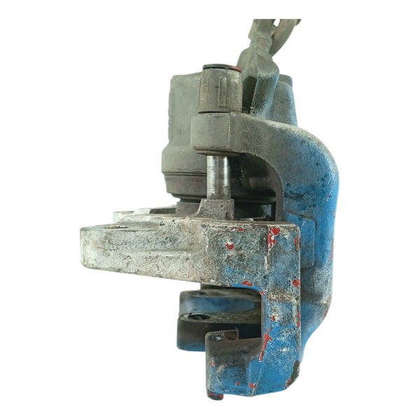 Pinca Freio Bmw 320 328 Dianteira Direita 2013/2018